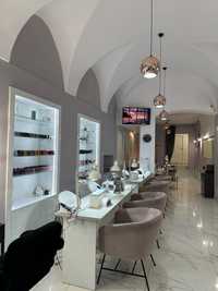 Odstąpię salon manicure, pedicure, brwi i rzęsy Rynek Główny