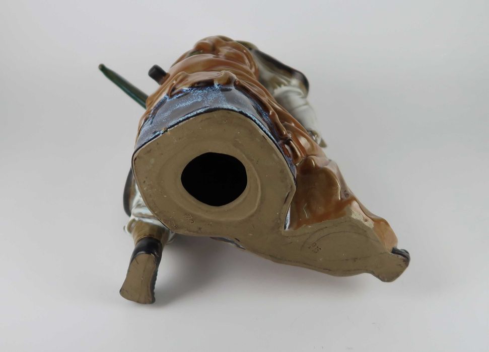 Escultura da China em argila - 26 cm