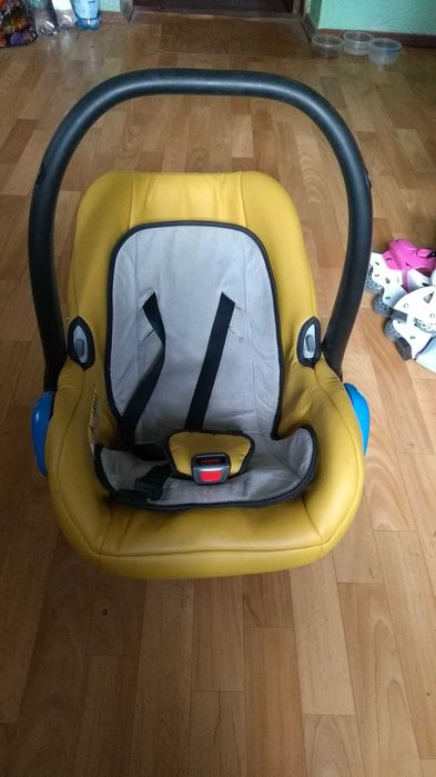 Дитяче автокрісло/люлька