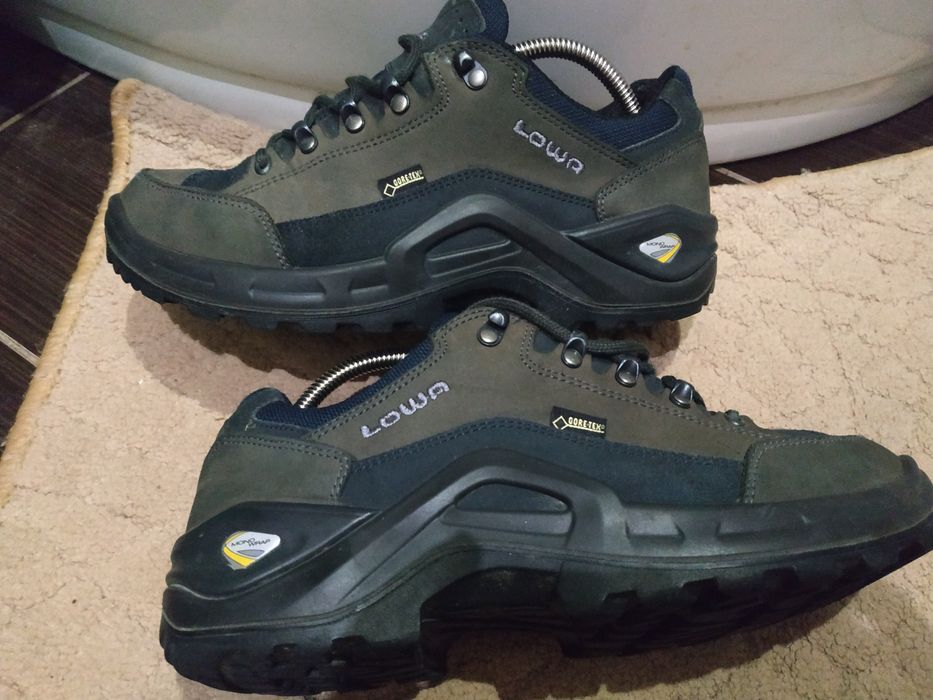 Мужские ботинки,кроссовки, полуботинки Lowa renegade ii gtx lo origina