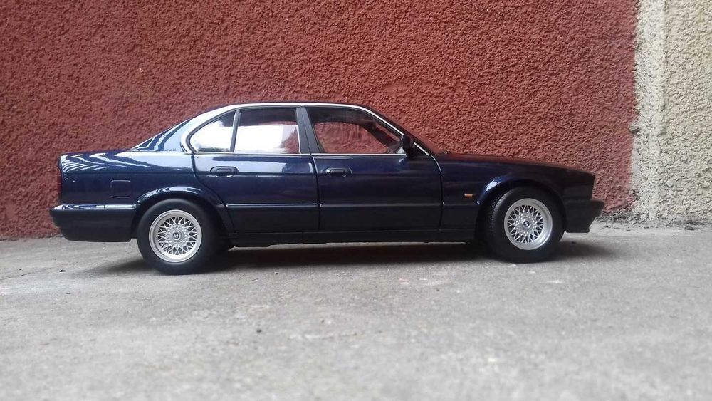 BMW 535i E35 minichamps 1:18 model samochodu