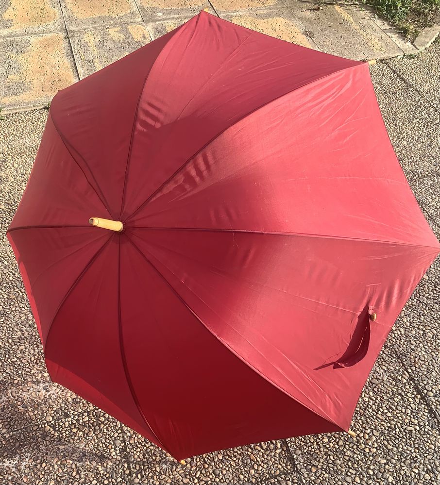 Chapéu de chuva antigo Aramis