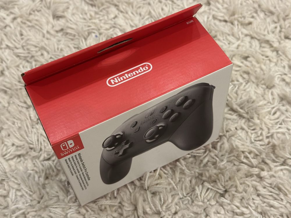 Геймпад Nintendo Switch Pro