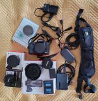 Canon EOS M50, zas. 230V/USB + ob. 18-150mm + 22mm, adapter EF/EOS M