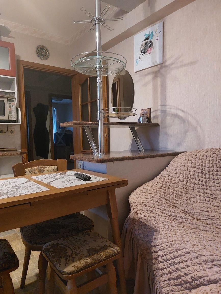 БЕРЕЗНЯКИ 2к Silver Breezе Тичини10 Дніпровська набережна Лівобережна