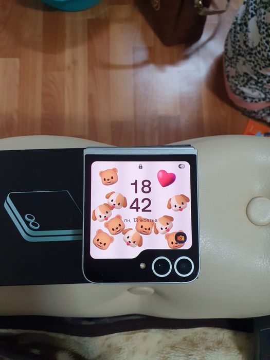 Samsung flip 6 оригинал