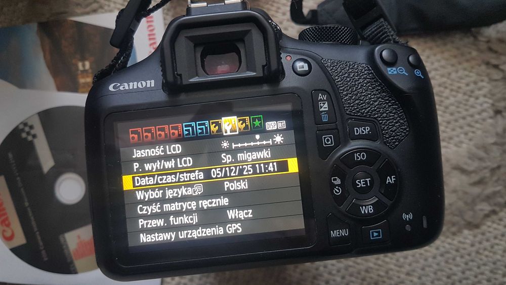 CANON EOS 1300D Rebel T6+ Obiektyw Canon EFS 18-55mm