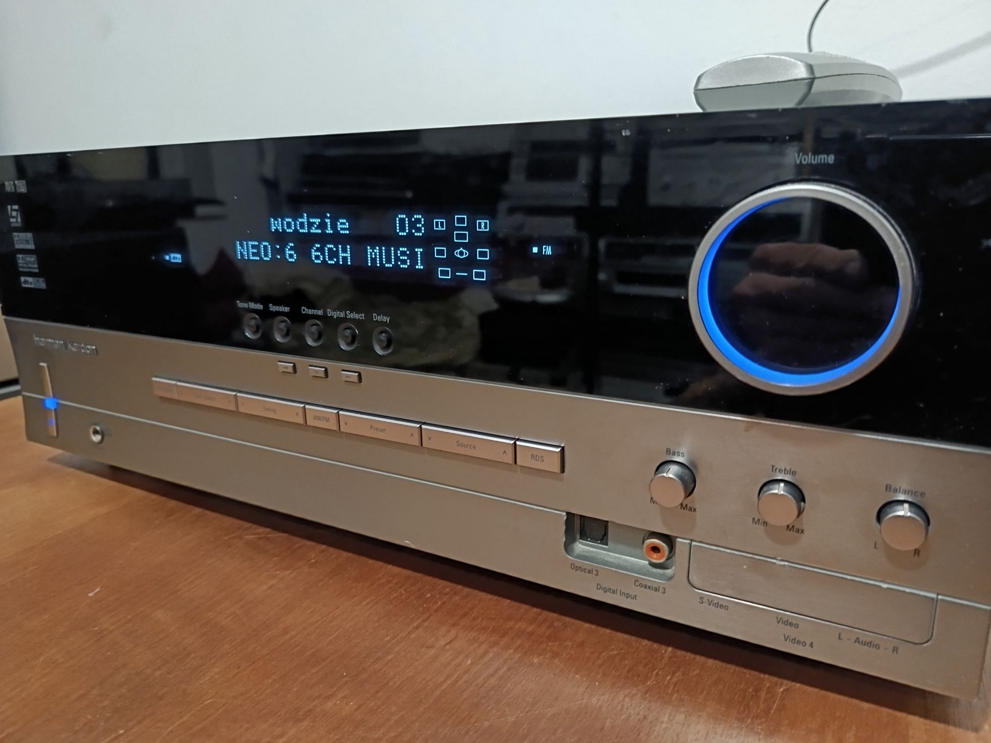 Amplituner HARMAN-KARDON HK 235