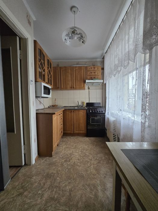 1 кімнатна, Самострова