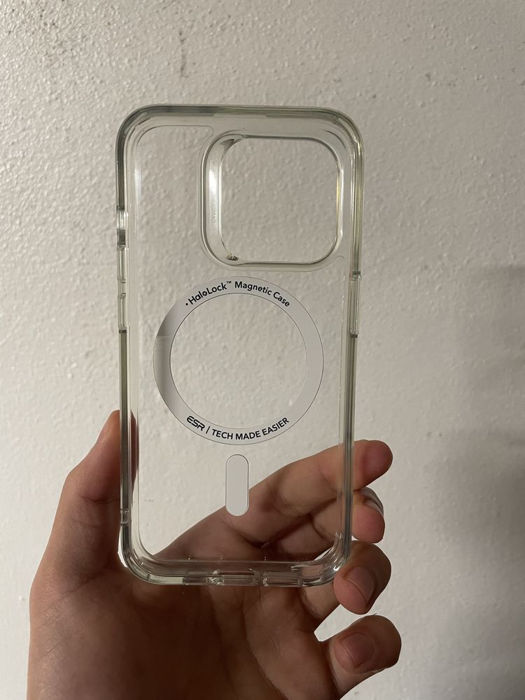 Capa iPhone 15 pro ESR