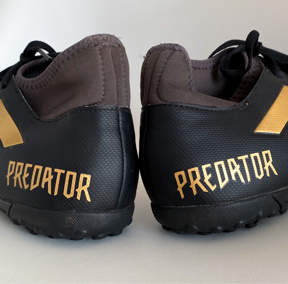 Buty Piłkarskie Adidas Predator - Stan Idealny, Rozmiar 42