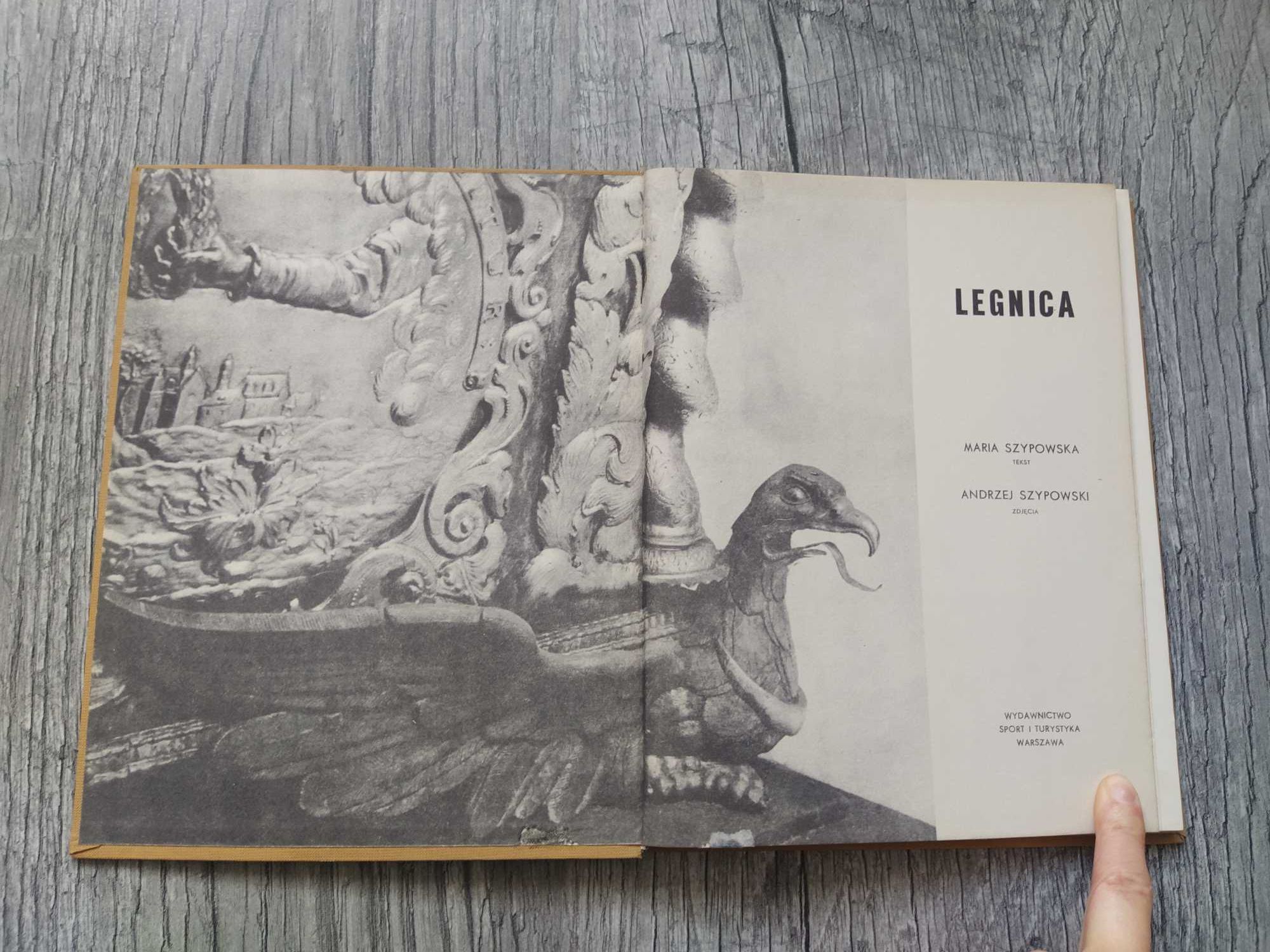 Album Legnica 1965r. M.Szypowska j.polski j.angielski j.niemiecki