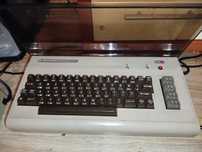 Commodore 64 breadbin