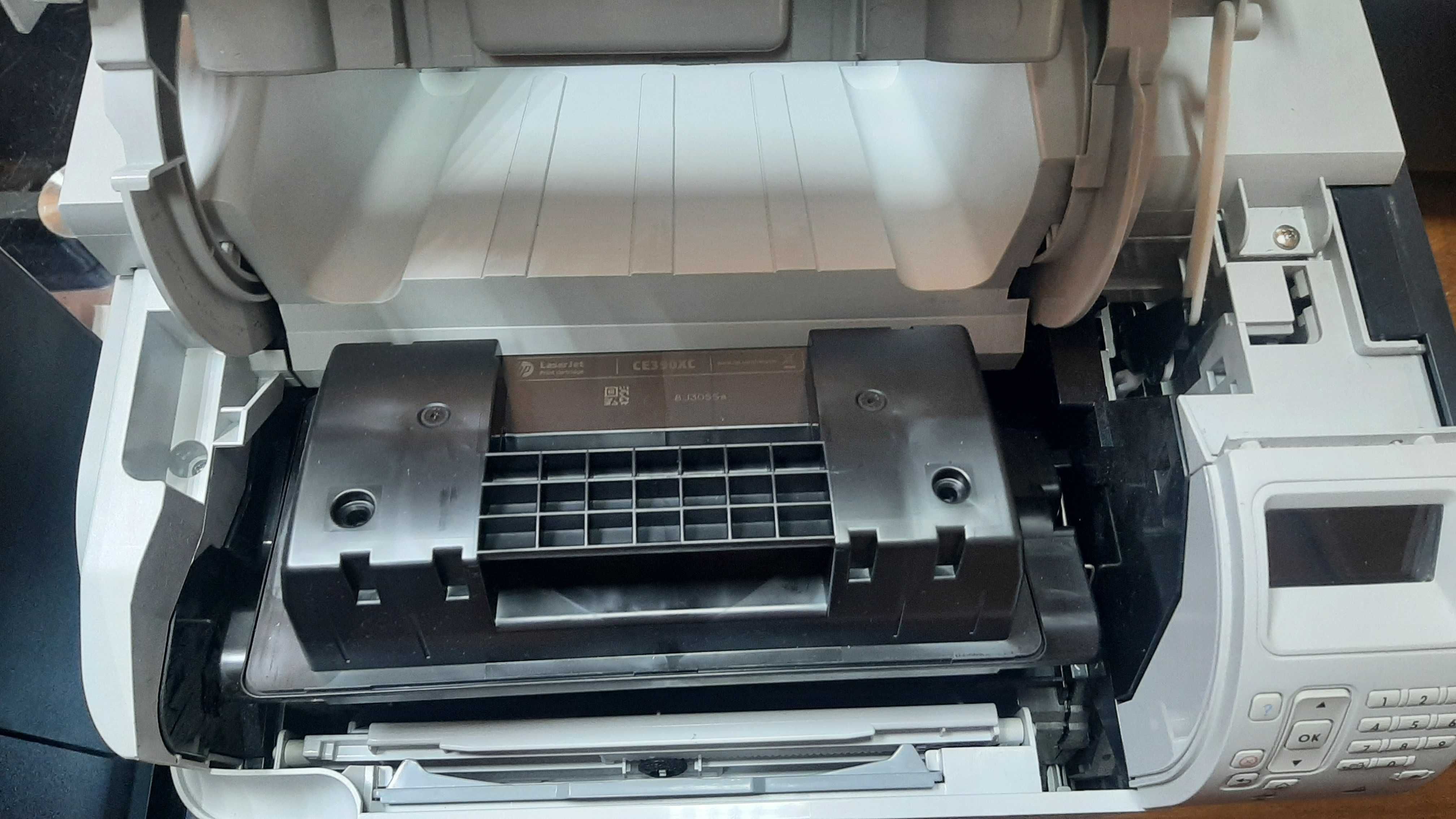 Принтер HP LaserJet Enterprise 600 M602dn