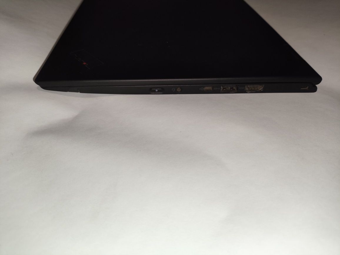 Ноутбук-трансформер Lenovo ThinkPad X1 Yoga G3