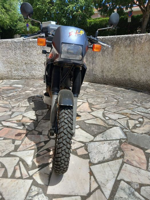 Honda NX 250 em bom estado