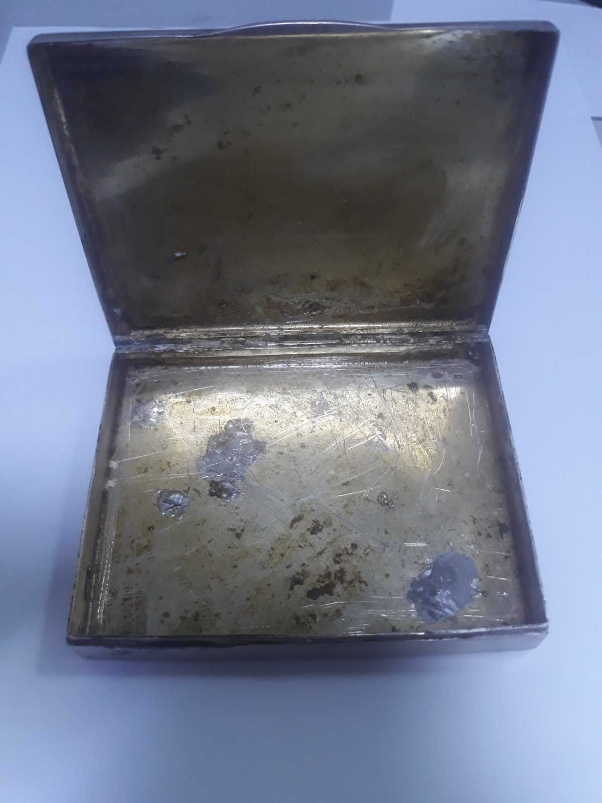 Коробочка, шкатулка серебряная для мужчин ( серебряный пор - гар )