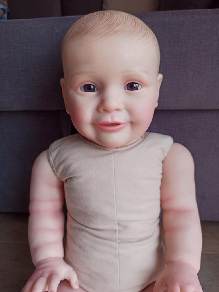 Lalka typu reborn duża