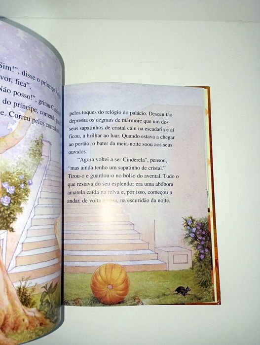 Cinderela - clássicos dos Contos de Fadas