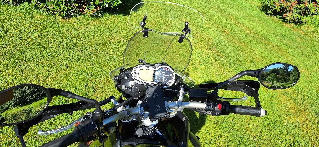 Triumph Tiger 800
