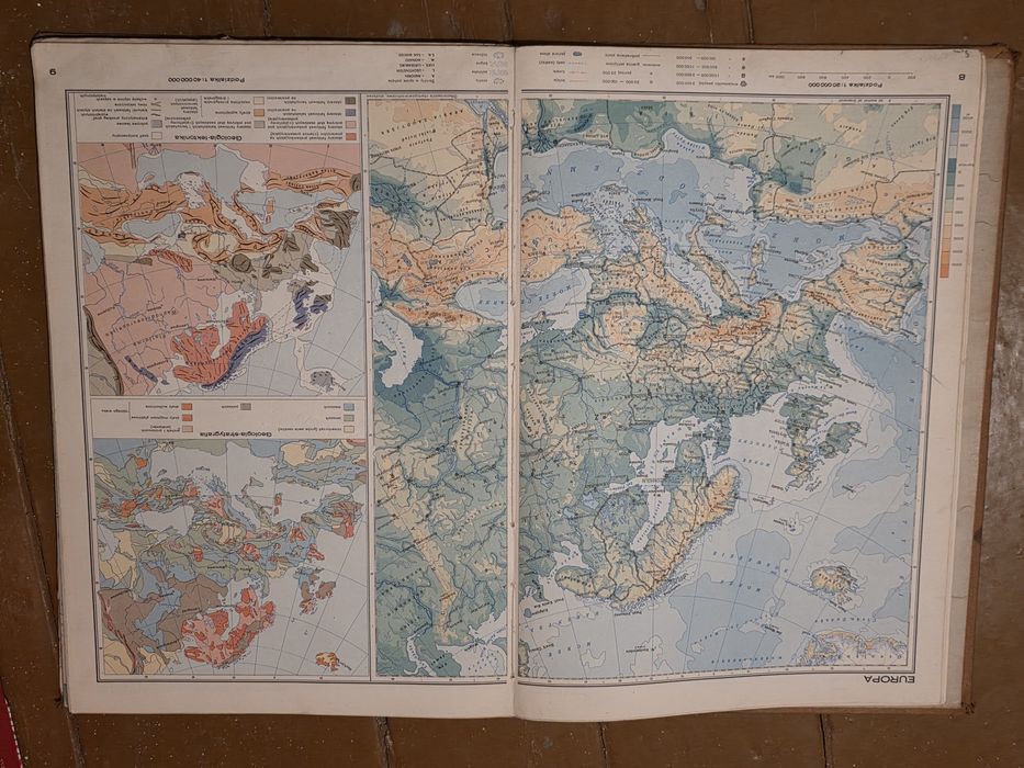 Stary atlas geograficzne z 1967 roku