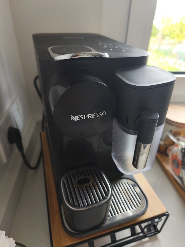 Máquina de Café Nespresso
