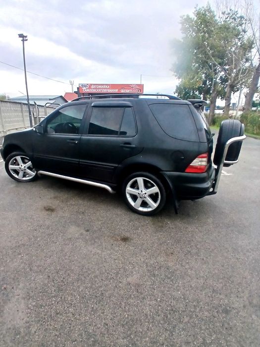 Mercedes-Benz M-Class w163