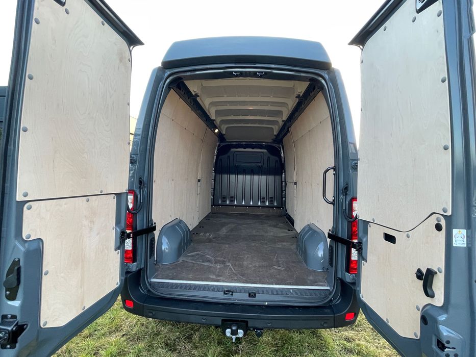 Wynajem busy blaszaki samochody dostawcze Master Boxer NAJLEPSZE CENY