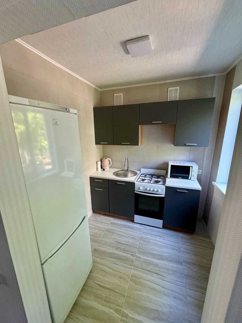 Продам 2 квартиру , Ньютона 133 Б