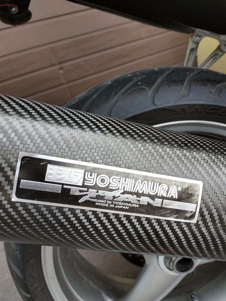 Triumph Speed Triple 955i | Yoshimura | Długie opłaty | Zamiana