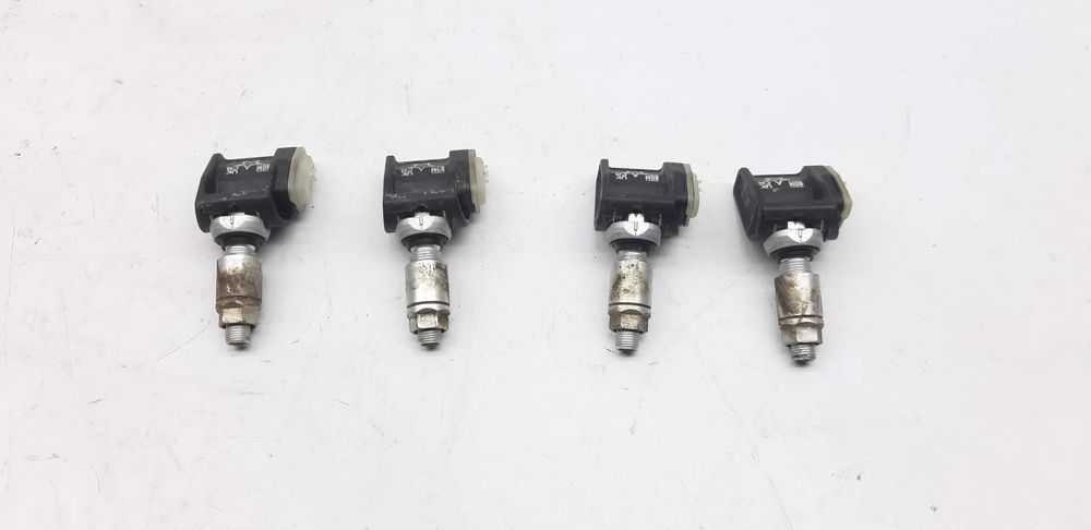 czujnik ciśnienia opon tpms 6887140 bmw g31 xdrive 2.0b hybryda 2022r