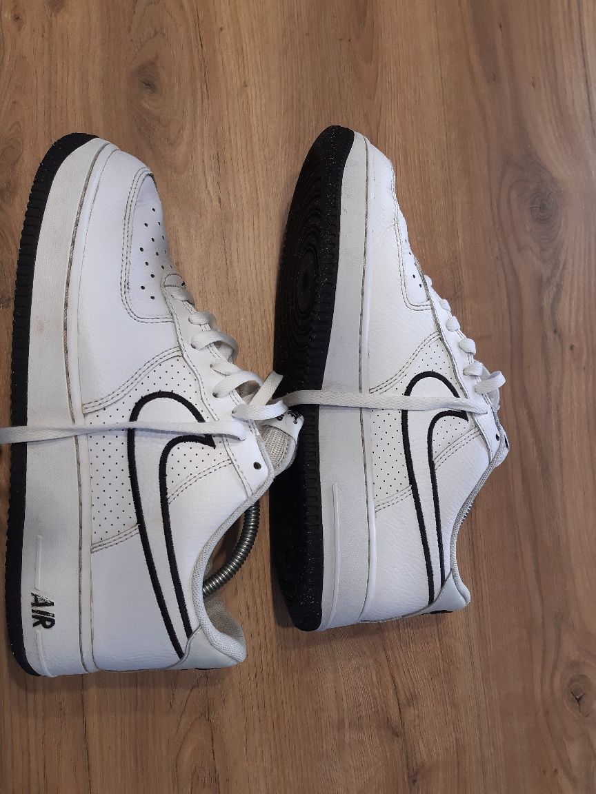 Buty Nike Air Force 1 oryginalne 42,,5 27 cm okazja mało noszone