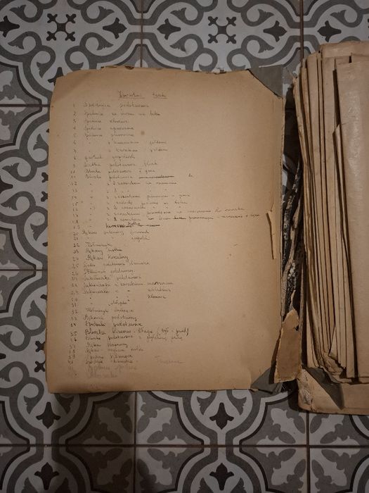 Wykrojniki krawieckie vintage