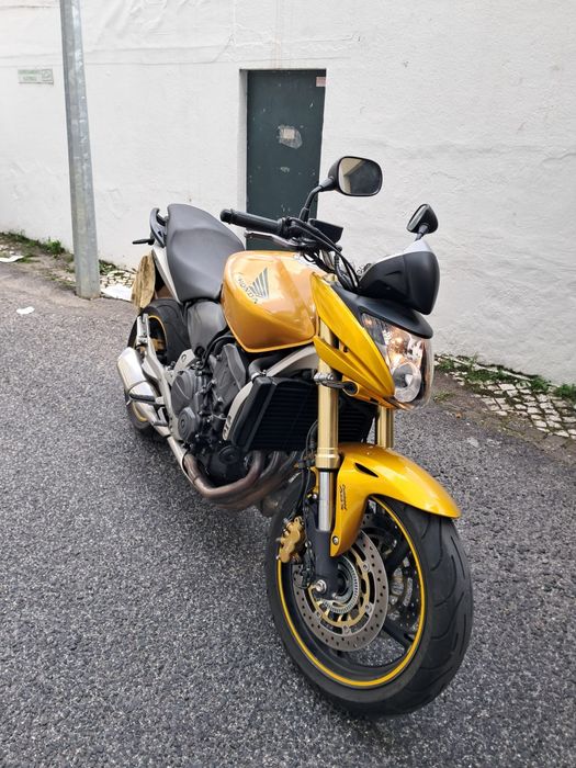 Honda hornet 600