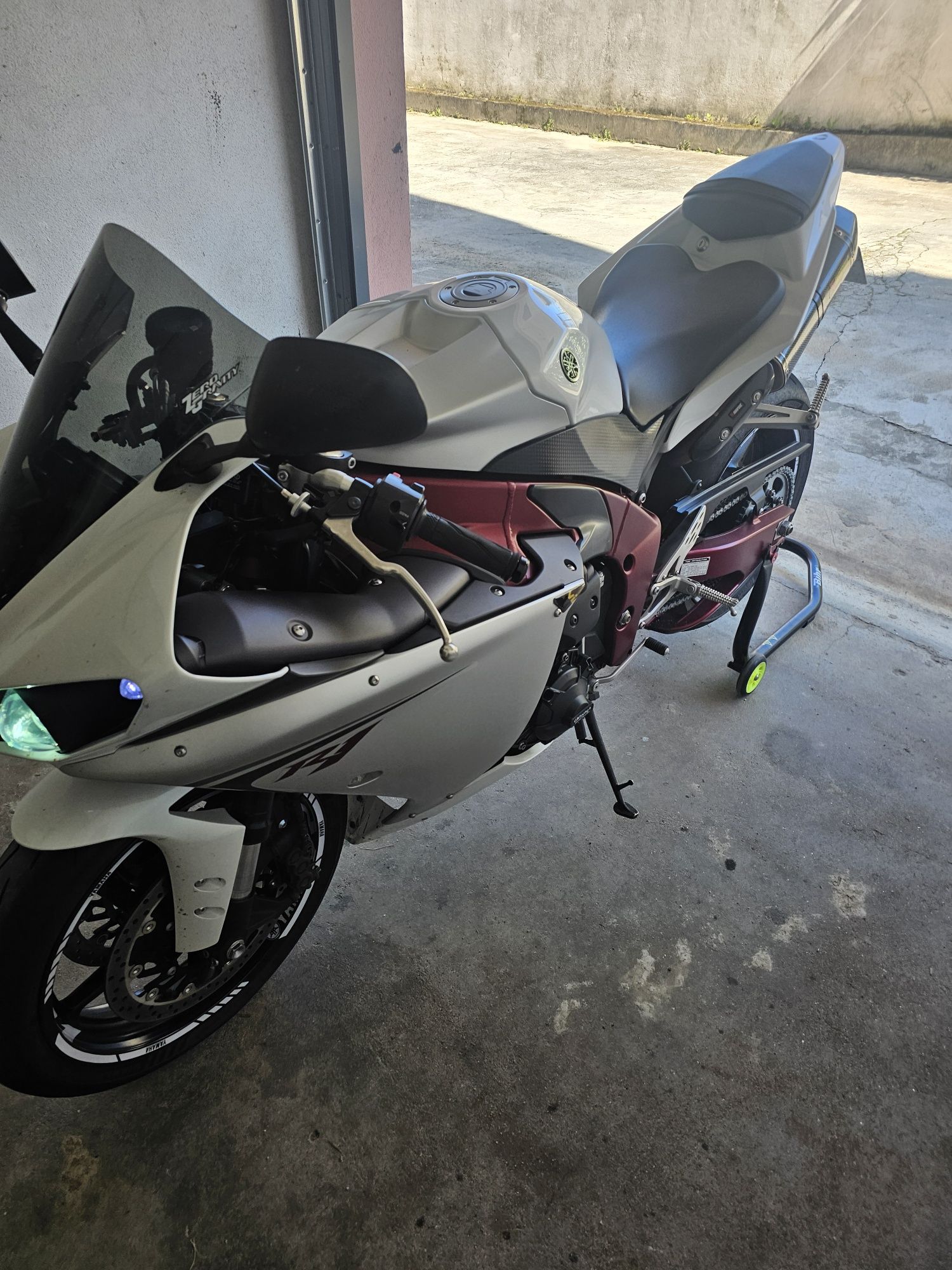 Yamaha R1 Crossplane