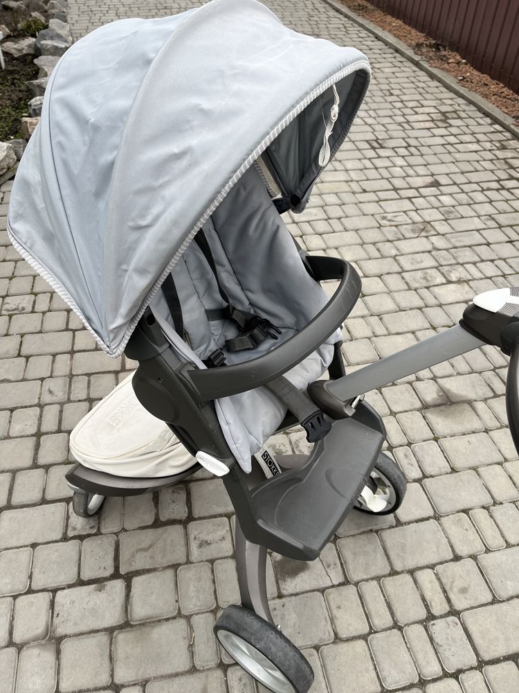 Коляска Stokke