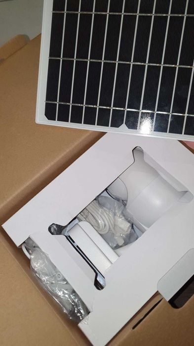 Câmera IP ESCAM QF 450 Solar 1080p 355º 4G/LTE novo