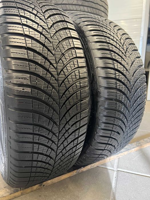 Opony wielosezonowe 205/55/R16 Goodyear Vector 4Seasons Gen3 - 2 szt
