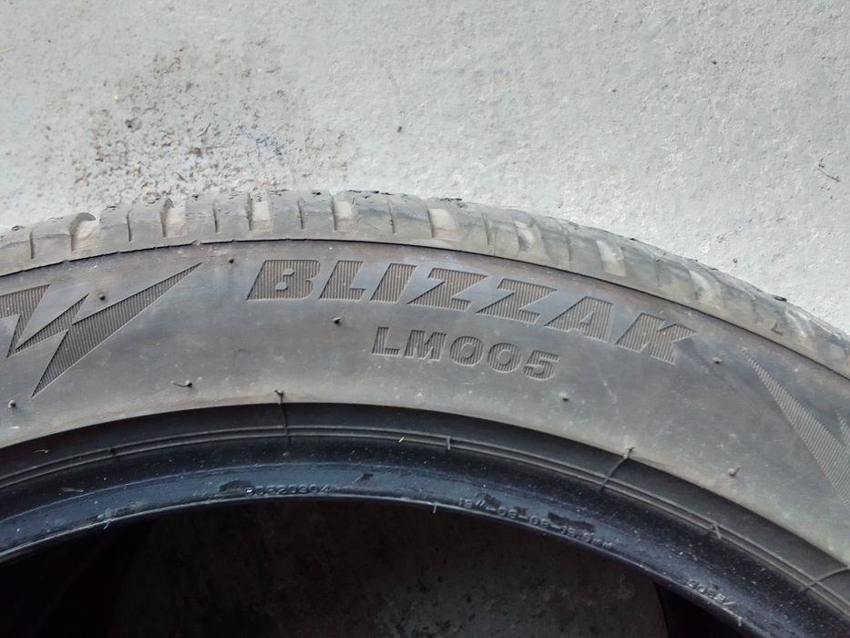 Cena za 2 Opony zimowe 235/45r19 BRIDGESTONE 2023r 6mm