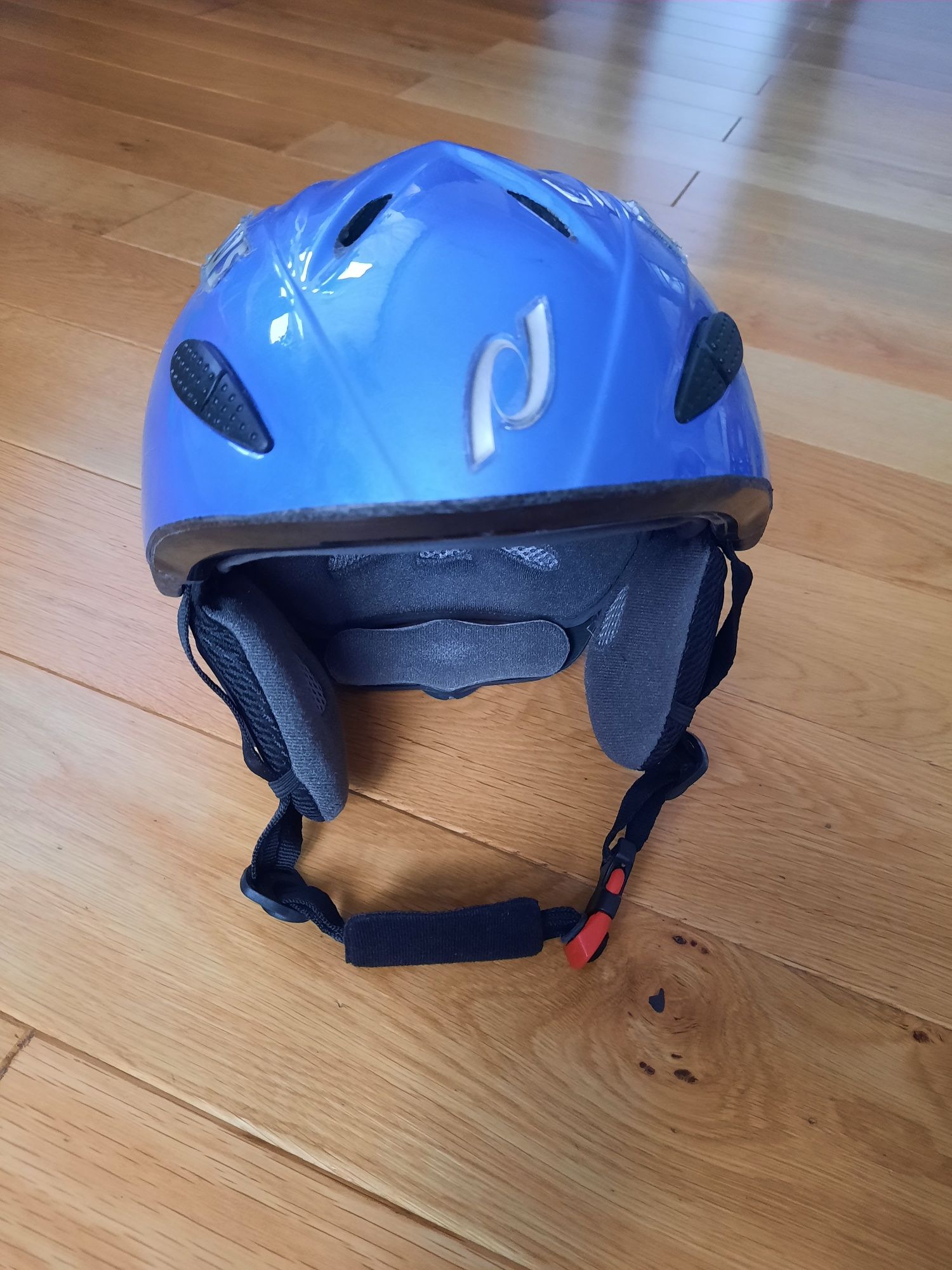 Kask narciarski Maplus , wysyłka