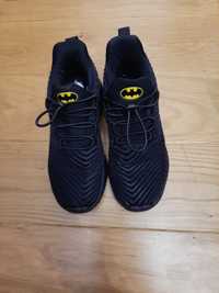 Buty roz.33 Batman