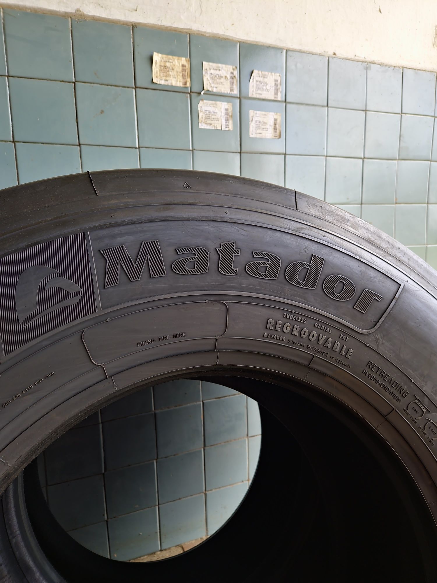 MATADOR 385 65 r 22.5 прицеп THR4 16