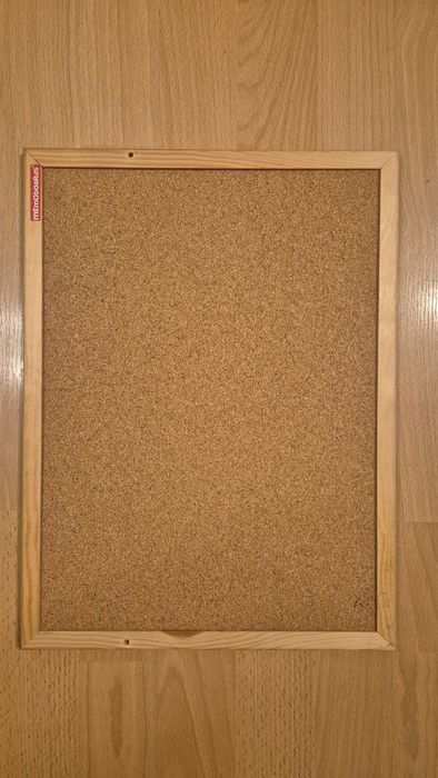 Sprzedam używaną tablicę korkową