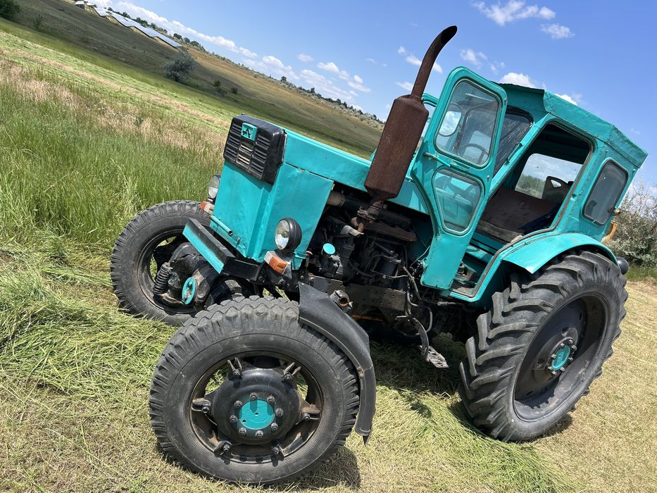 Дуже терміново Продаю Т-40 АМ добрий стан.