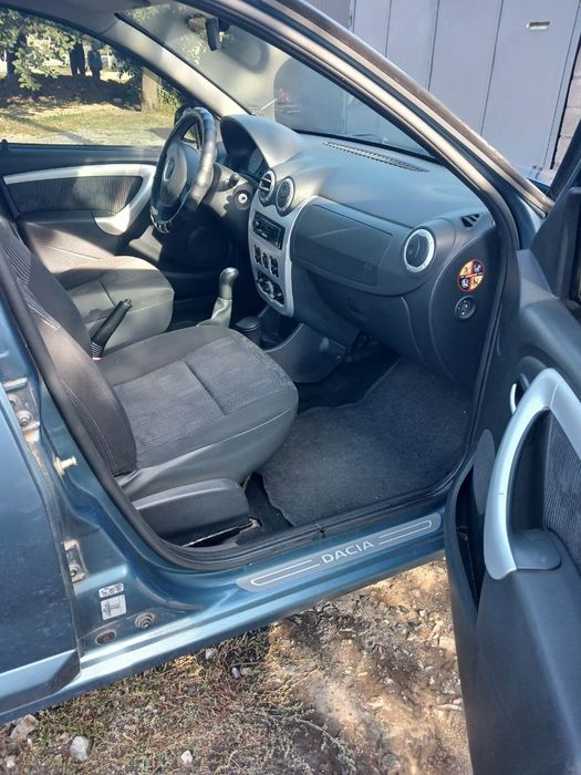 DACIA SANDERO 1.4 бензин 2009 г.