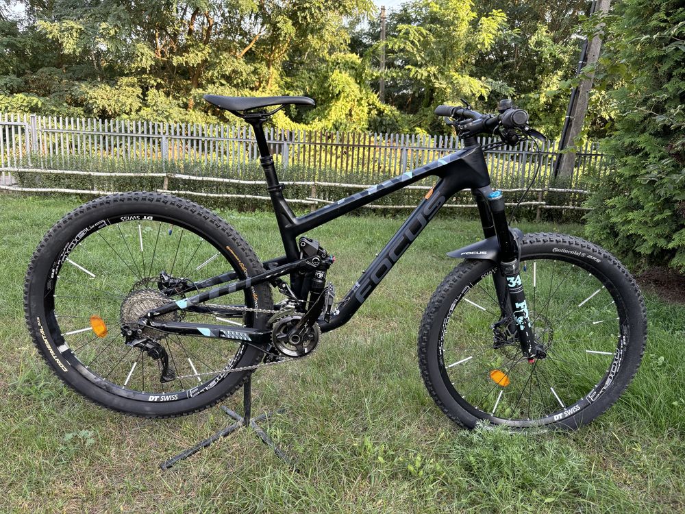 Rower focus jam carbon pro 27,5 trail 2x11 deore xt r.M dt swiss fox