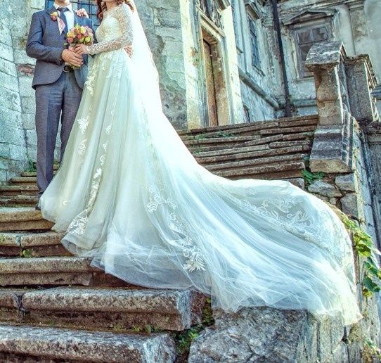 Весільна сукня " Pollardi "