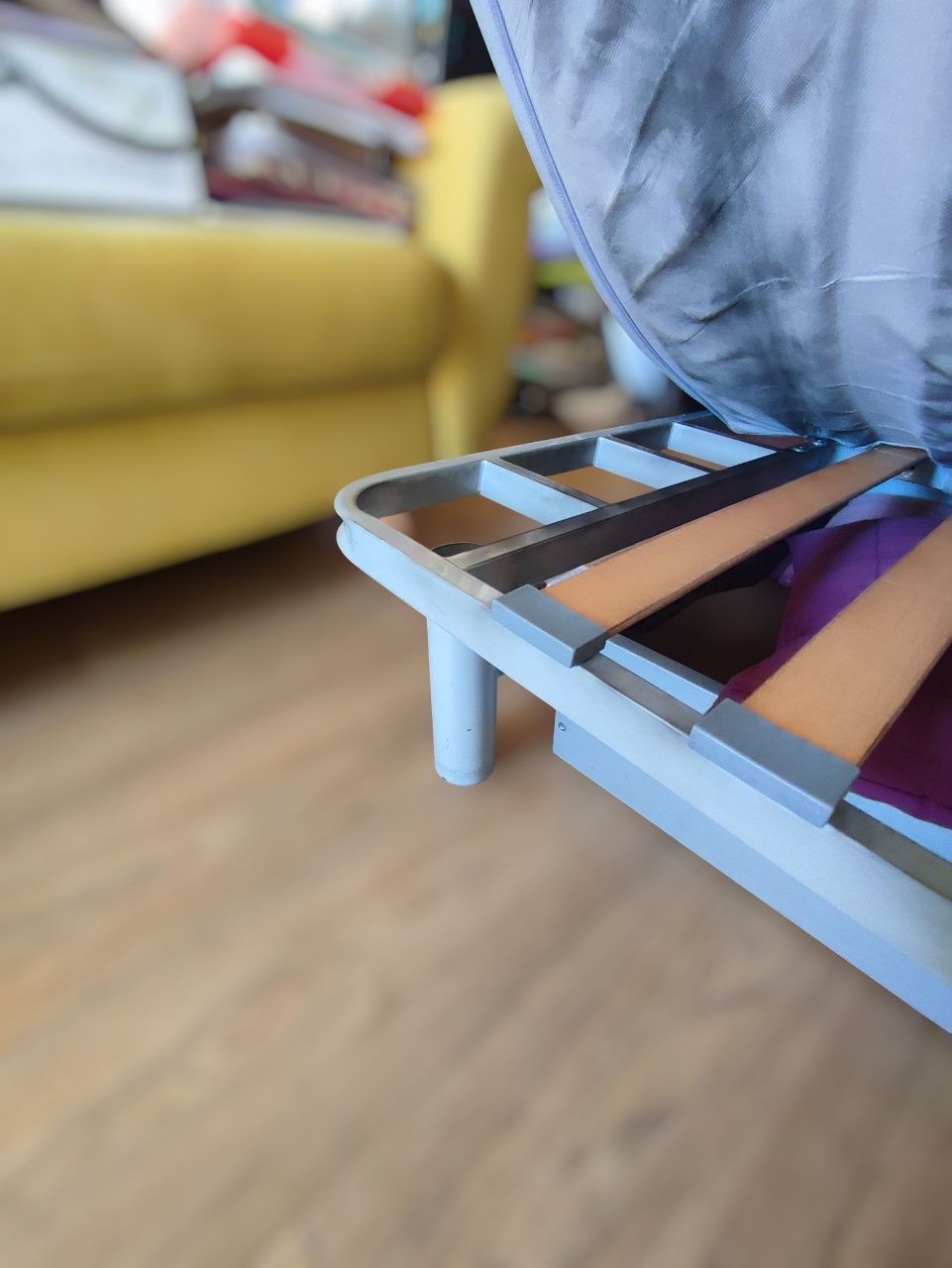 Sofa z IKEA w kolorze brązowym