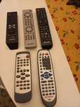 Comandos de TV, a funcionar. 1.50 euro cada