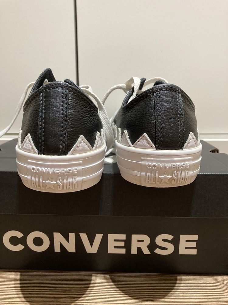 Converse 37,5 VLTG collection